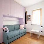 Gimber Lofts By Klodge * Όλμπια