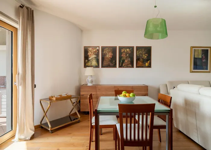 Gimber Lofts By Klodge Apartment